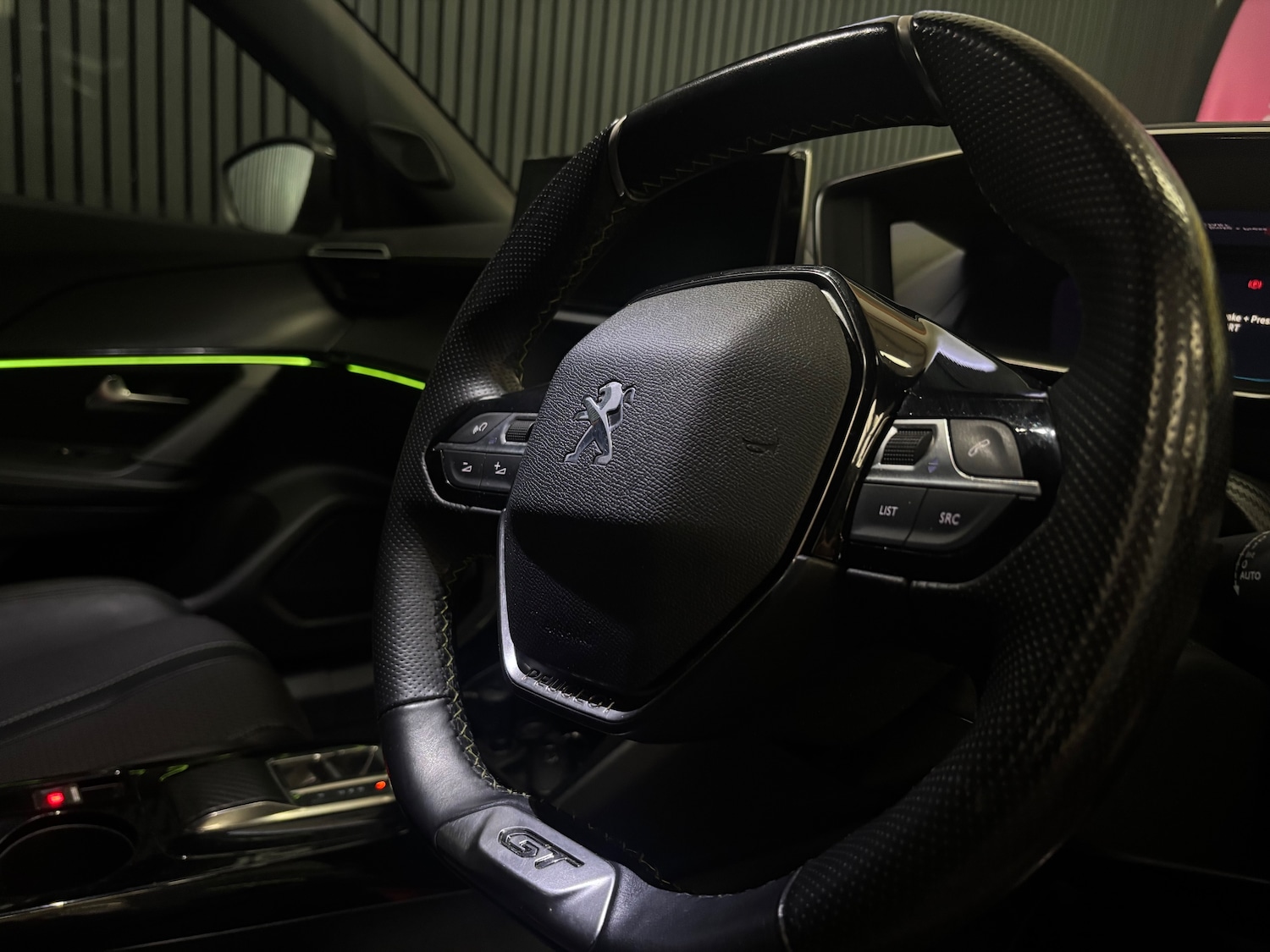 Used Peugeot 2008 2022 for sale - 76716414: Photo 7