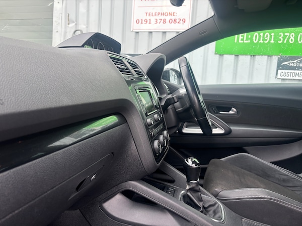 Used Volkswagen Scirocco 2015 for sale - 75113234: Photo 19