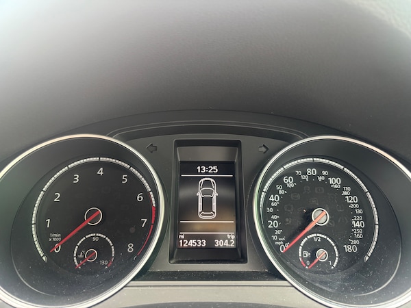 Used Volkswagen Scirocco 2015 for sale - 75113234: Photo 27