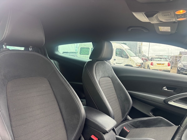 Used Volkswagen Scirocco 2015 for sale - 75113234: Photo 5