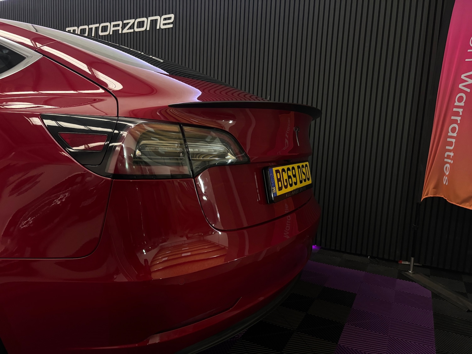 Used Tesla Model 3 2019 for sale - 76477477: Photo 13