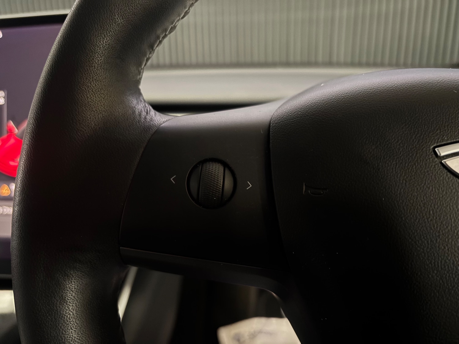 Used Tesla Model 3 2019 for sale - 76477477: Photo 53