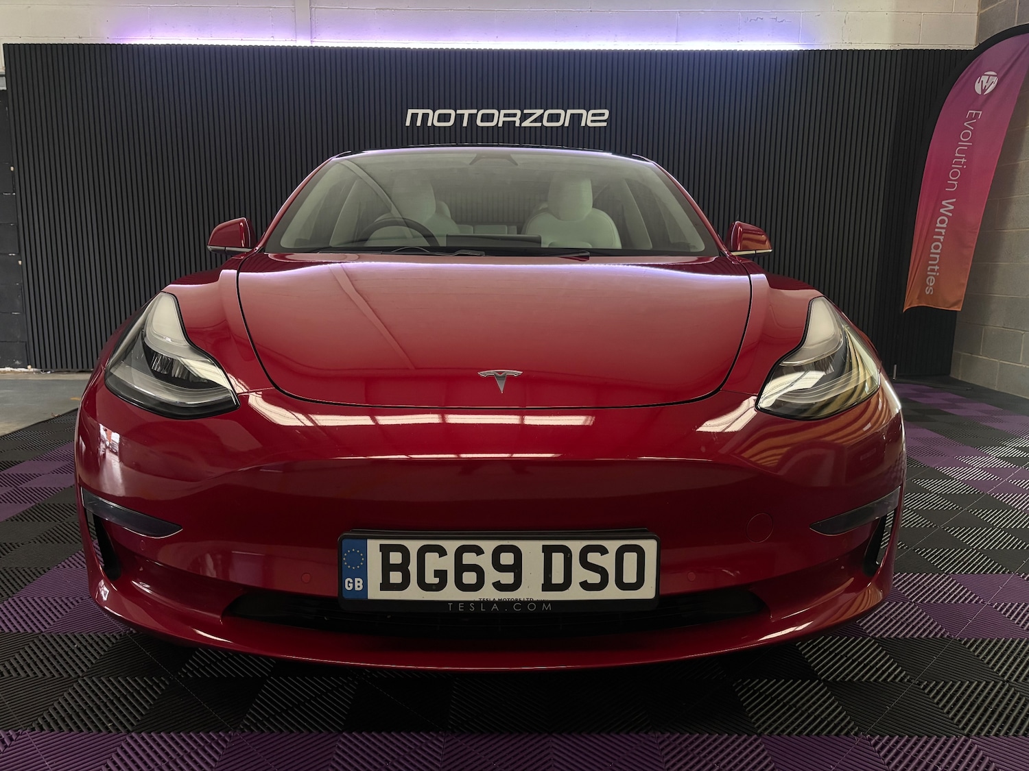 Used Tesla Model 3 2019 for sale - 76477477: Photo 8