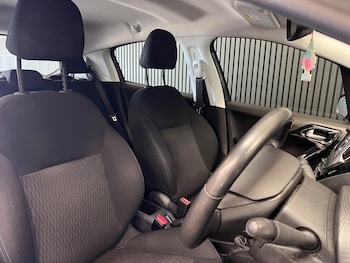 Used Peugeot 208 2019 for sale - 78289229: Photo