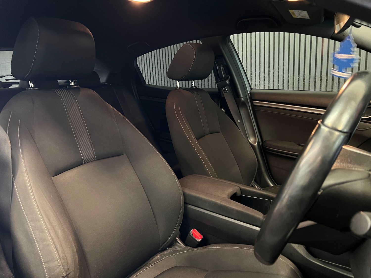 Used Honda Civic 2019 for sale - 77236229: Photo 11