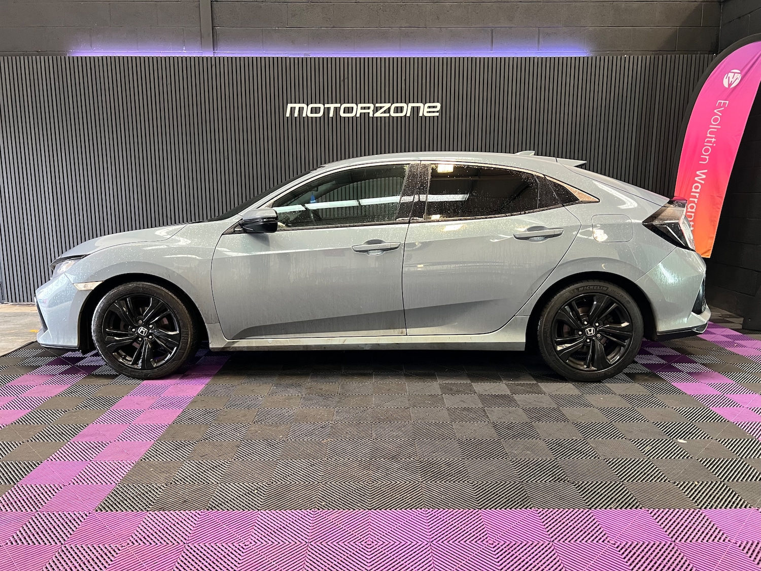 Used Honda Civic 2019 for sale - 77236229: Photo 18