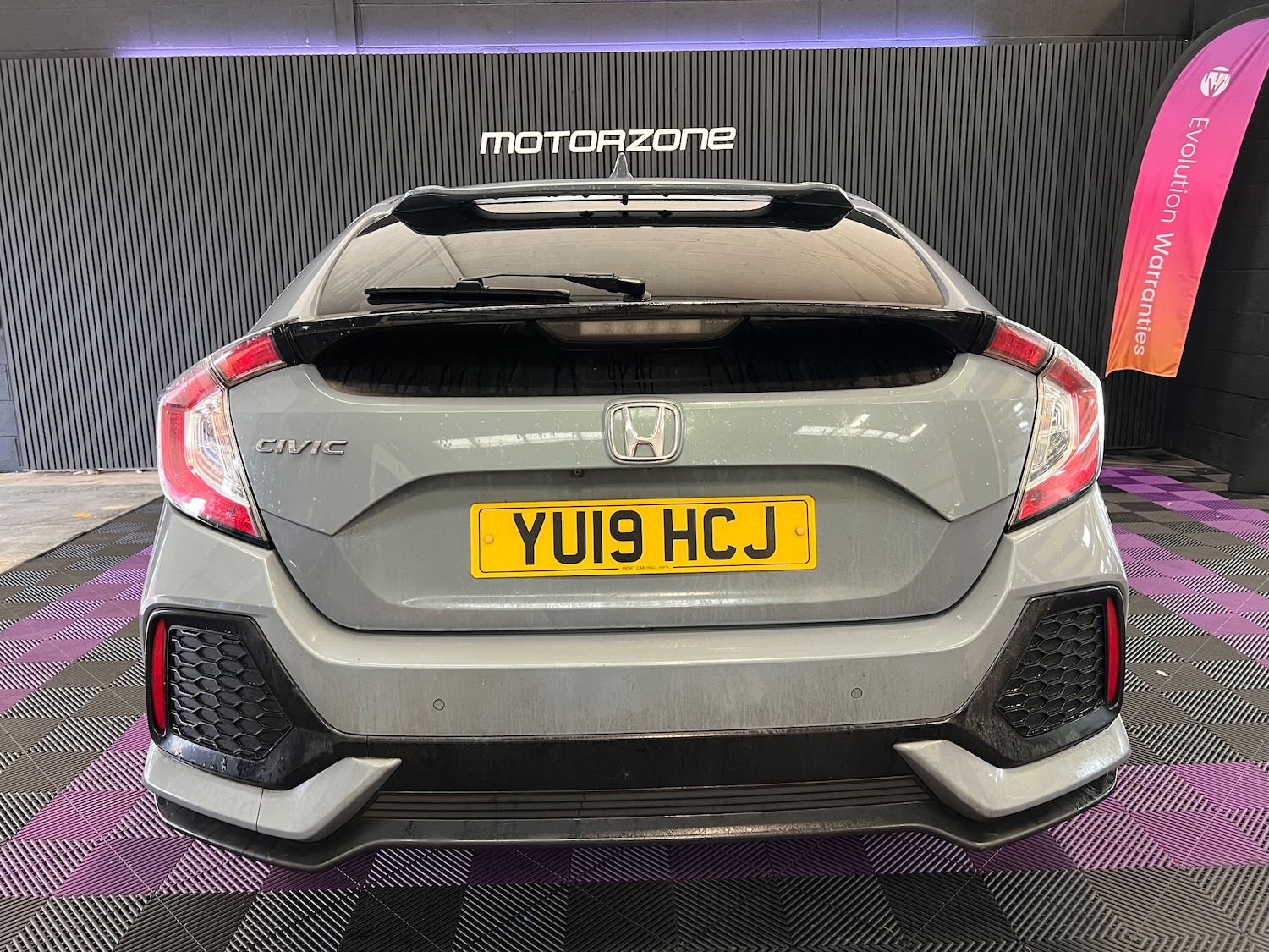 Used Honda Civic 2019 for sale - 77236229: Photo 31