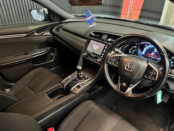 Used Honda Civic 2019 for sale - 77236229: Photo