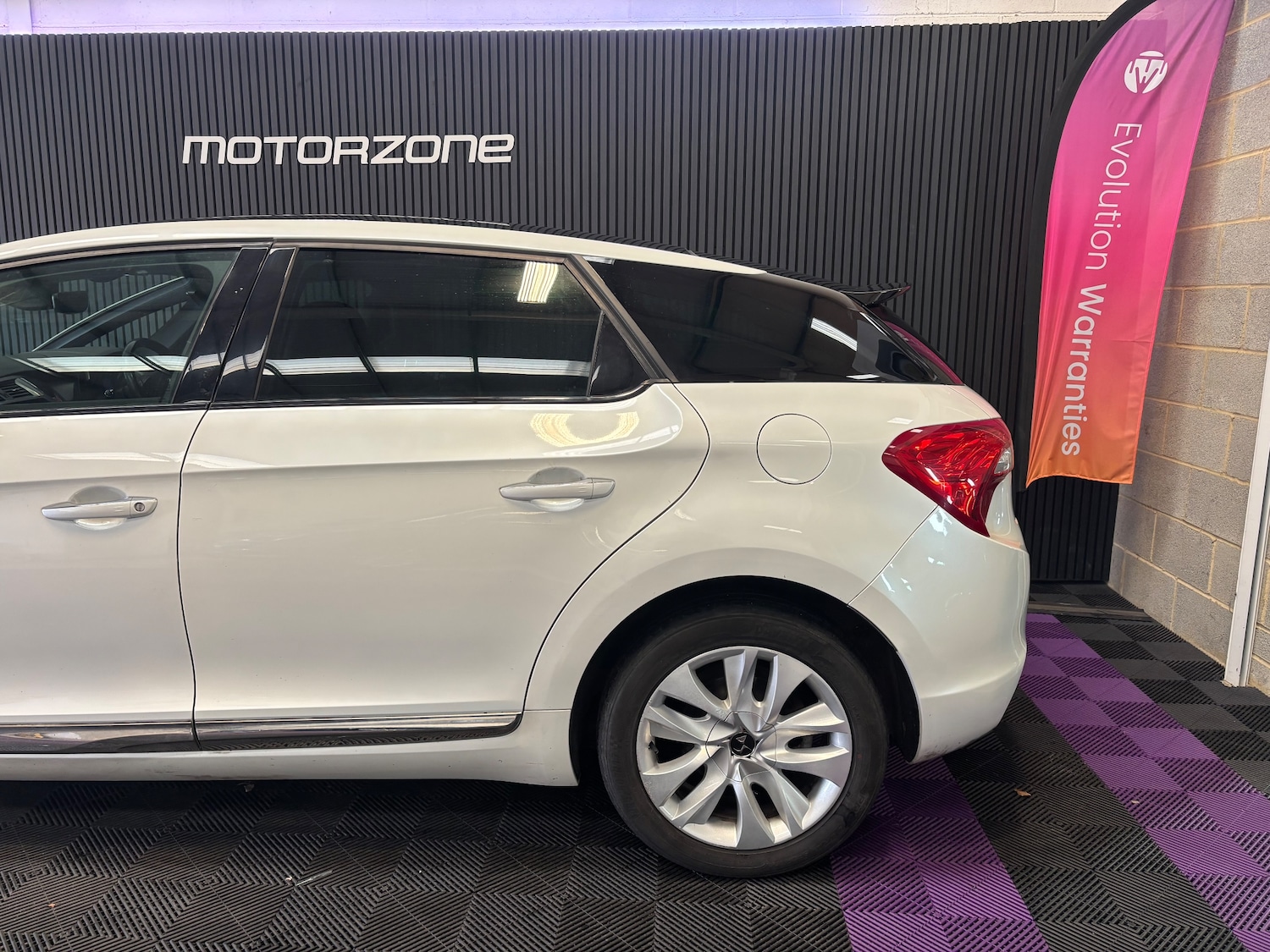 Used DS Automobiles DS 5 2018 for sale - 76716423: Photo 22