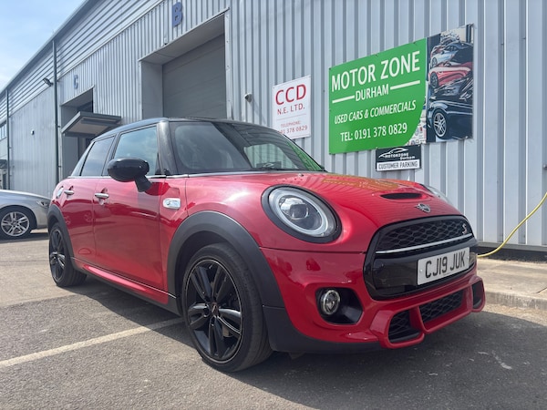 Used MINI Cooper 2019 for sale - 74518275: Photo 2
