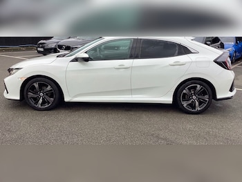 Used Honda Civic 2018 for sale - 76501196: Photo