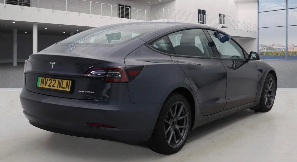 Used Tesla Model 3 2022 for sale - 76563496: Photo 4