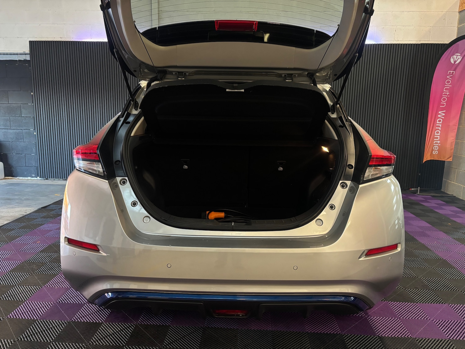 Used Nissan Leaf 2020 for sale - 76716416: Photo 20