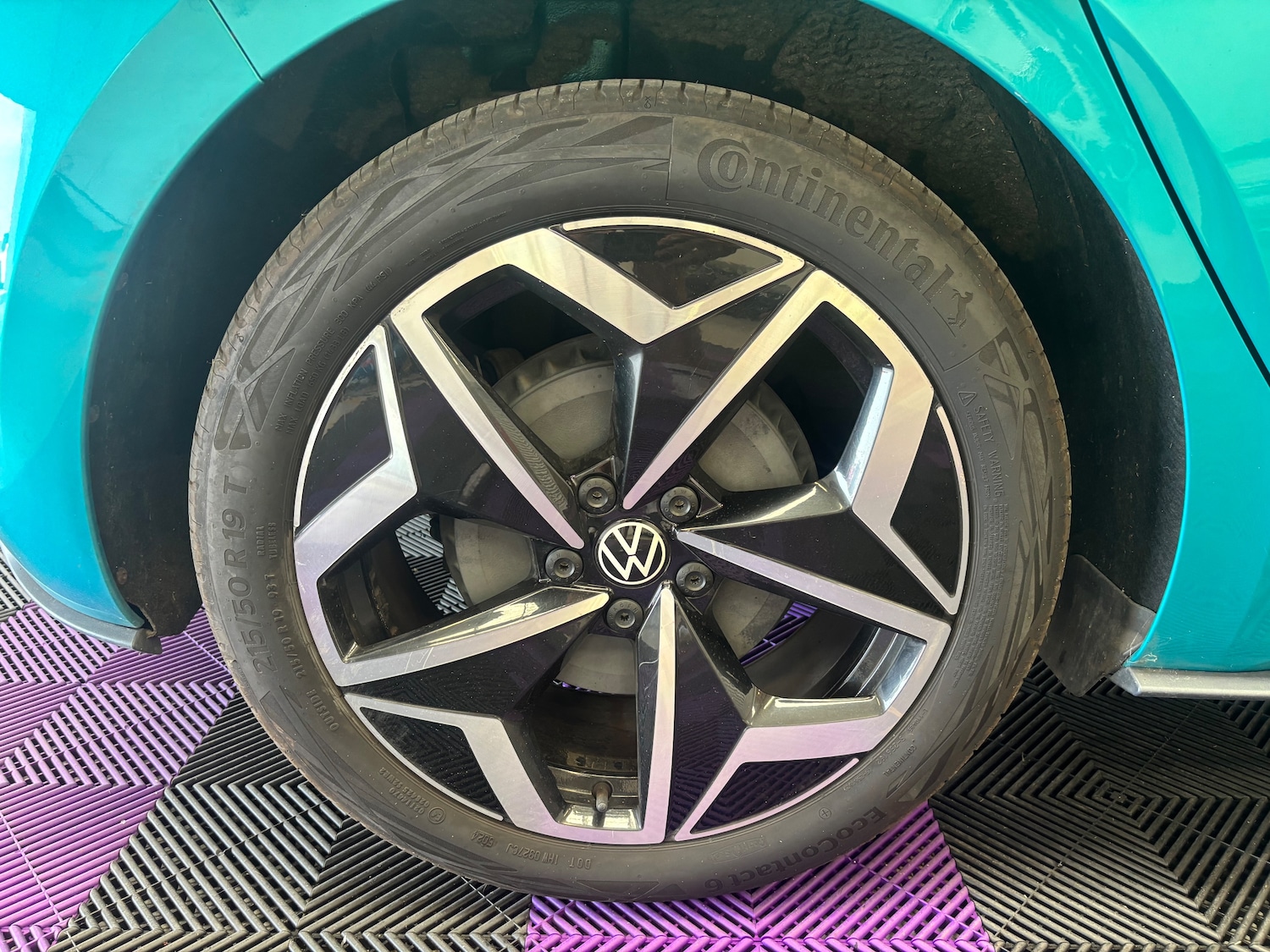 Vehicle 43