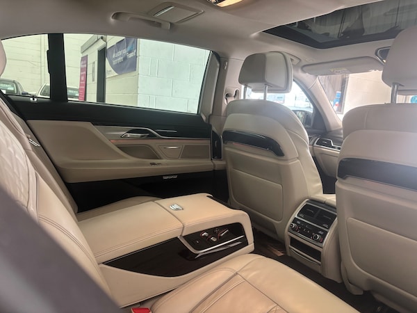 Used BMW 7 Series 2015 for sale - 73925576: Photo 20