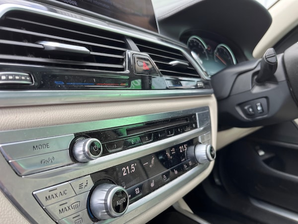 Used BMW 7 Series 2015 for sale - 73925576: Photo 27