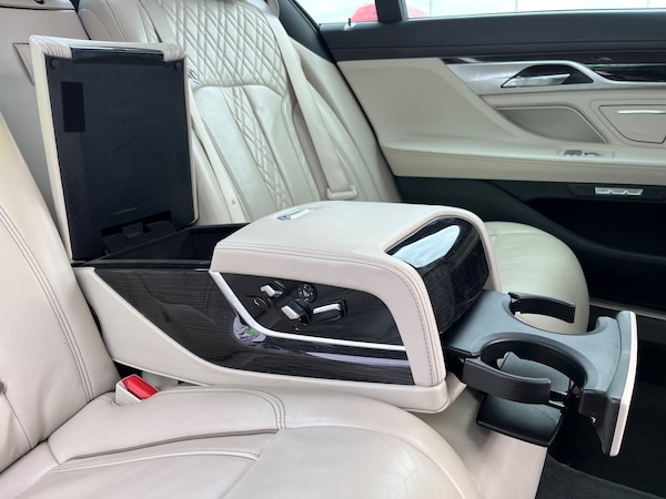 Used BMW 7 Series 2015 for sale - 73925576: Photo 33