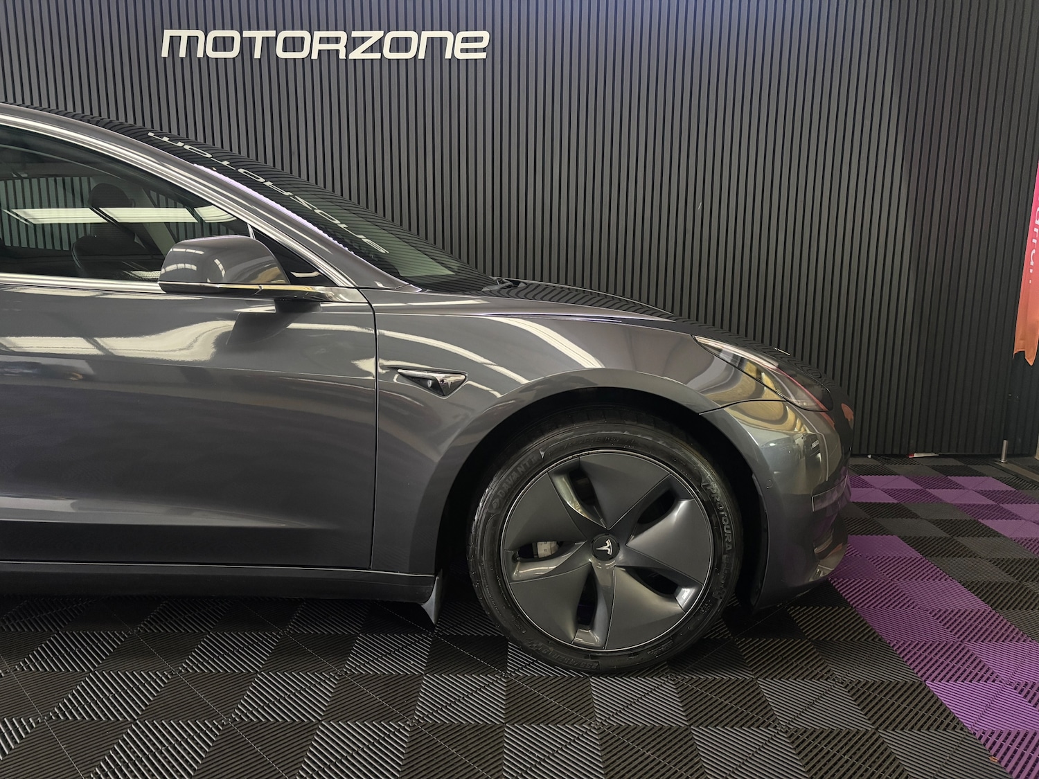 Used Tesla Model 3 2020 for sale - 76324517: Photo 2