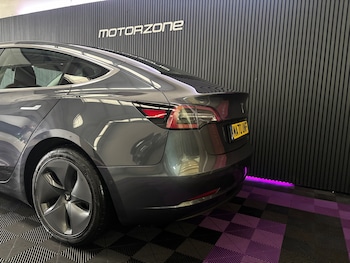 Used Tesla Model 3 2020 for sale - 76324517: Photo