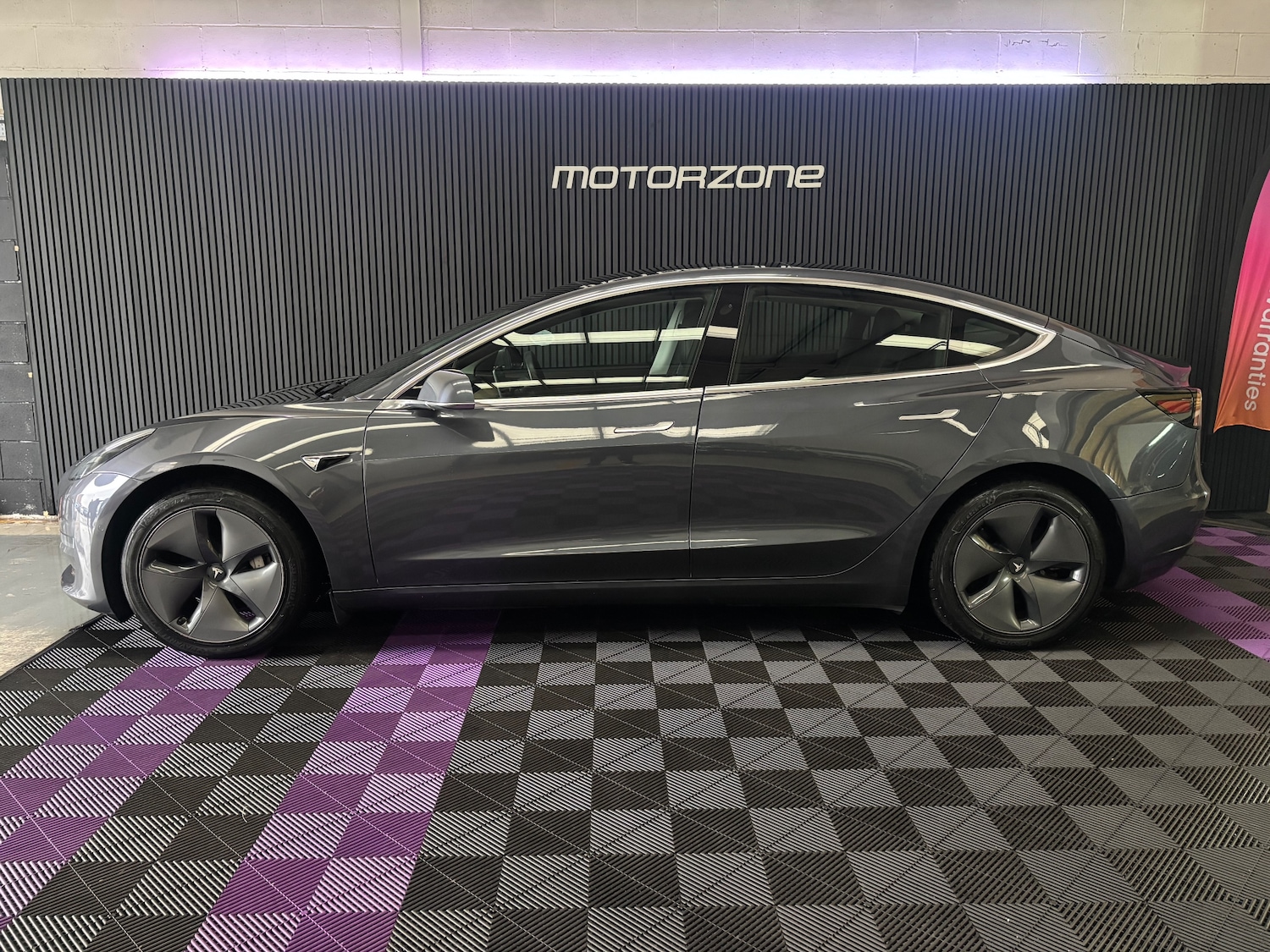 Used Tesla Model 3 2020 for sale - 76324517: Photo 7