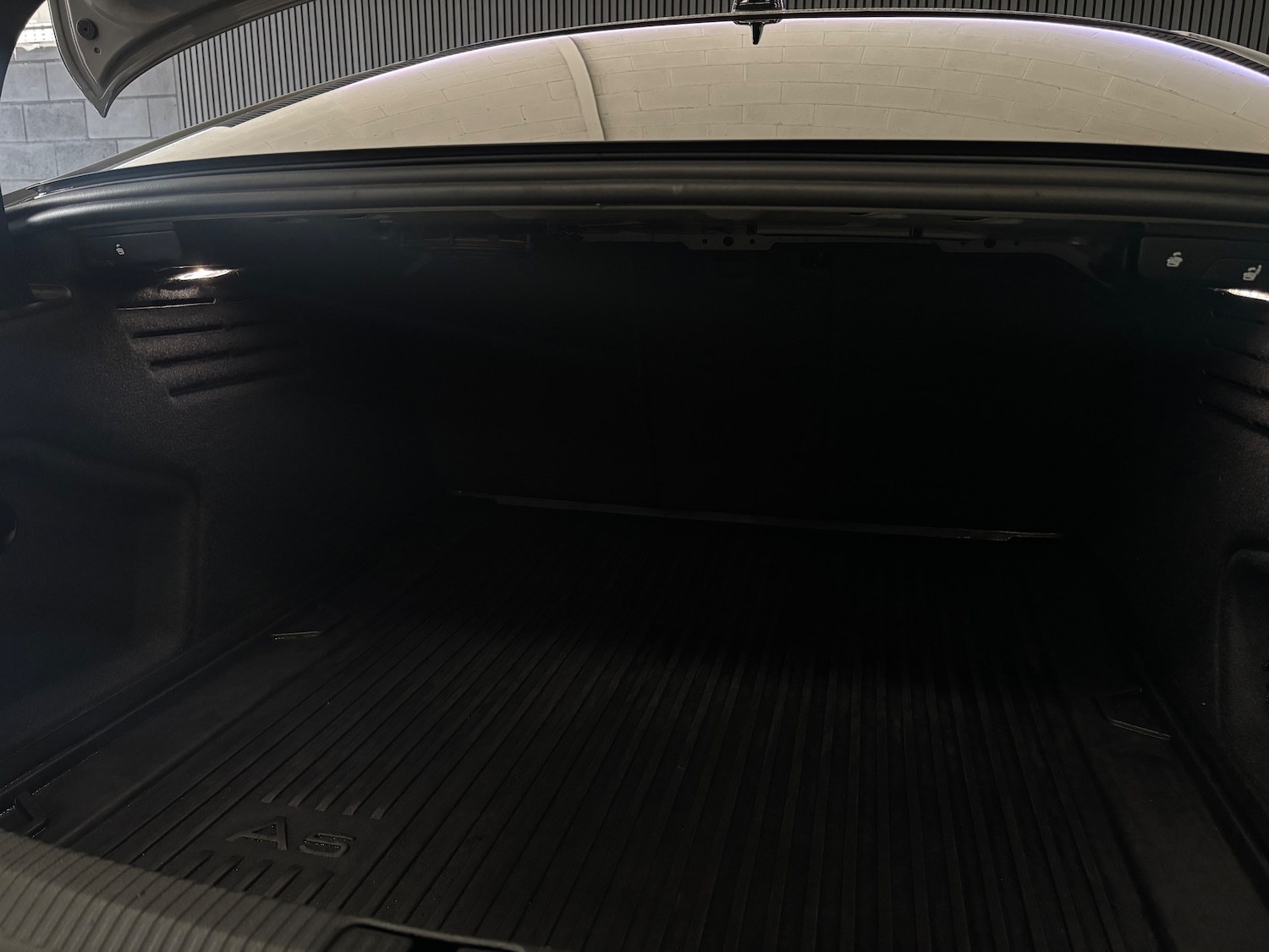 Used Audi RS5 2017 for sale - 76466266: Photo 50