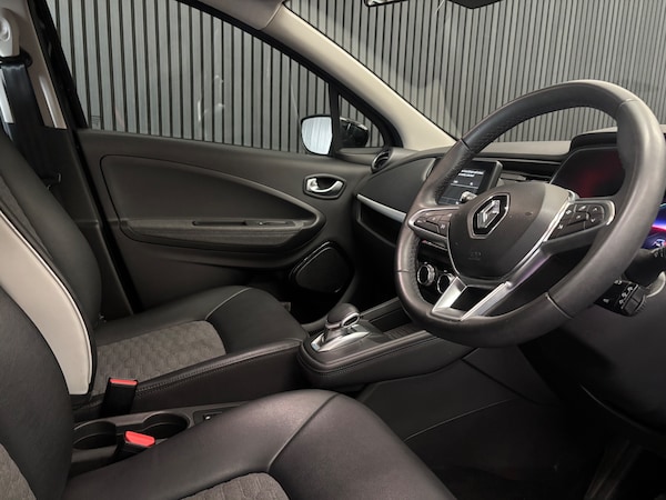 Used Renault Zoe 2021 for sale - 76274417: Photo 3