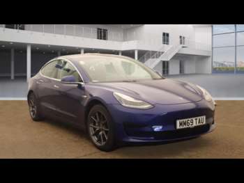 2020 (69) - Standard Plus 4dr Auto