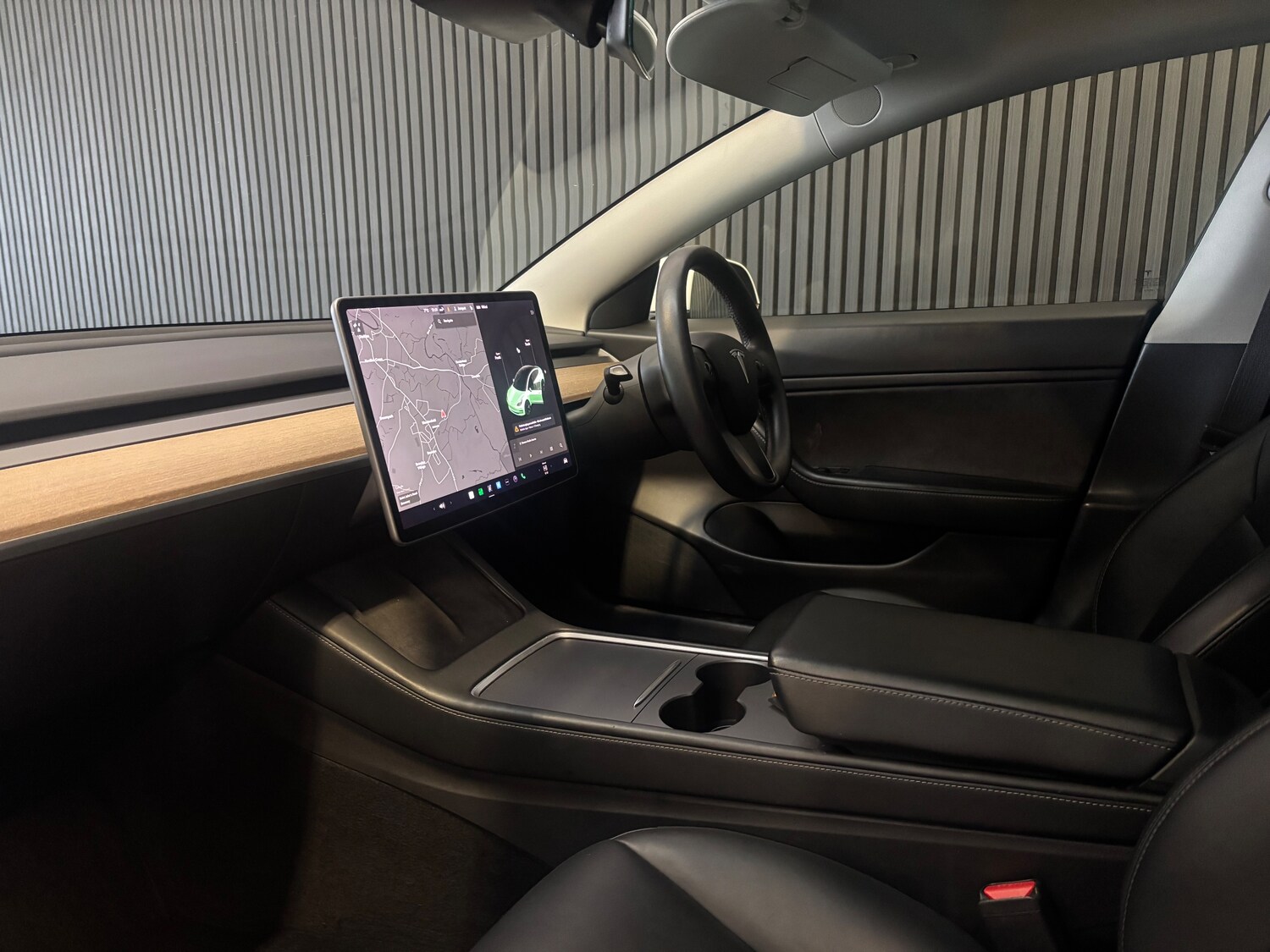 Used Tesla Model 3 2020 for sale - 76604285: Photo 3