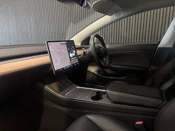 Used Tesla Model 3 2020 for sale - 76604285: Photo