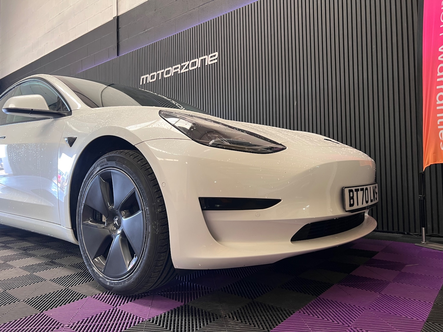 Used Tesla Model 3 2020 for sale - 77555401: Photo 11