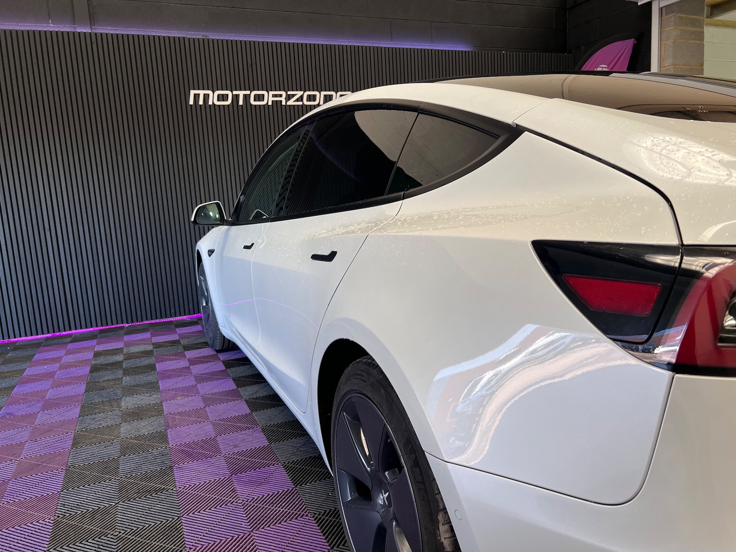 Used Tesla Model 3 2020 for sale - 77555401: Photo 23