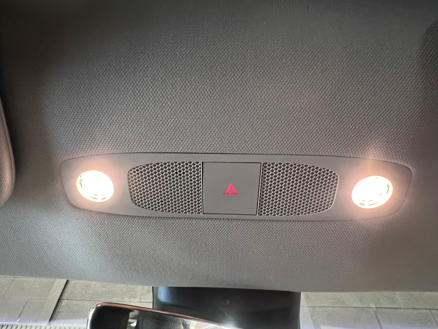 Used Tesla Model 3 2020 for sale - 77555401: Photo 33