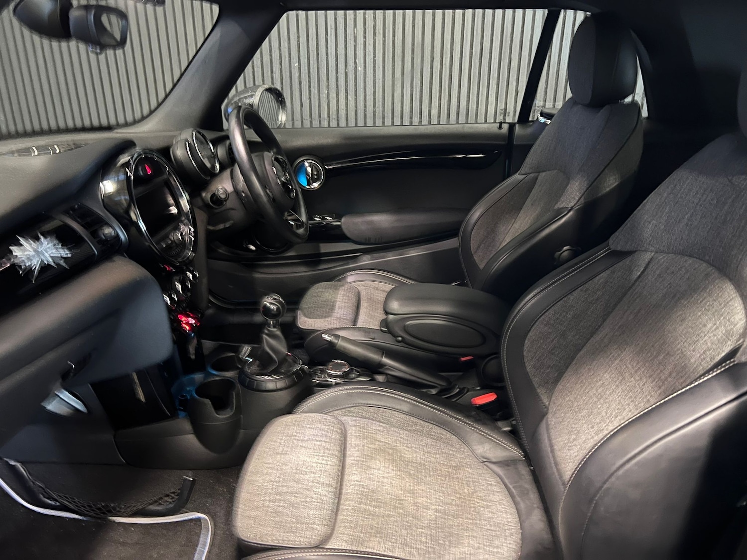 Used MINI Convertible for sale - 77501905: Photo 3