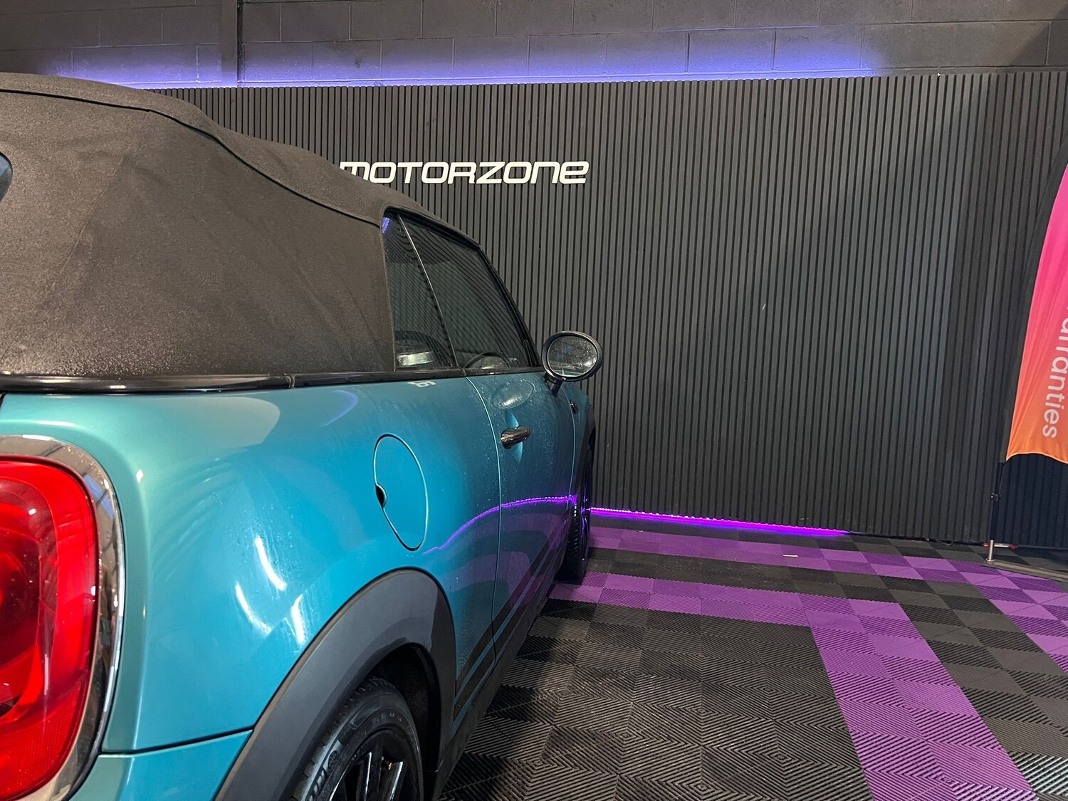 Used MINI Convertible for sale - 77501905: Photo 31