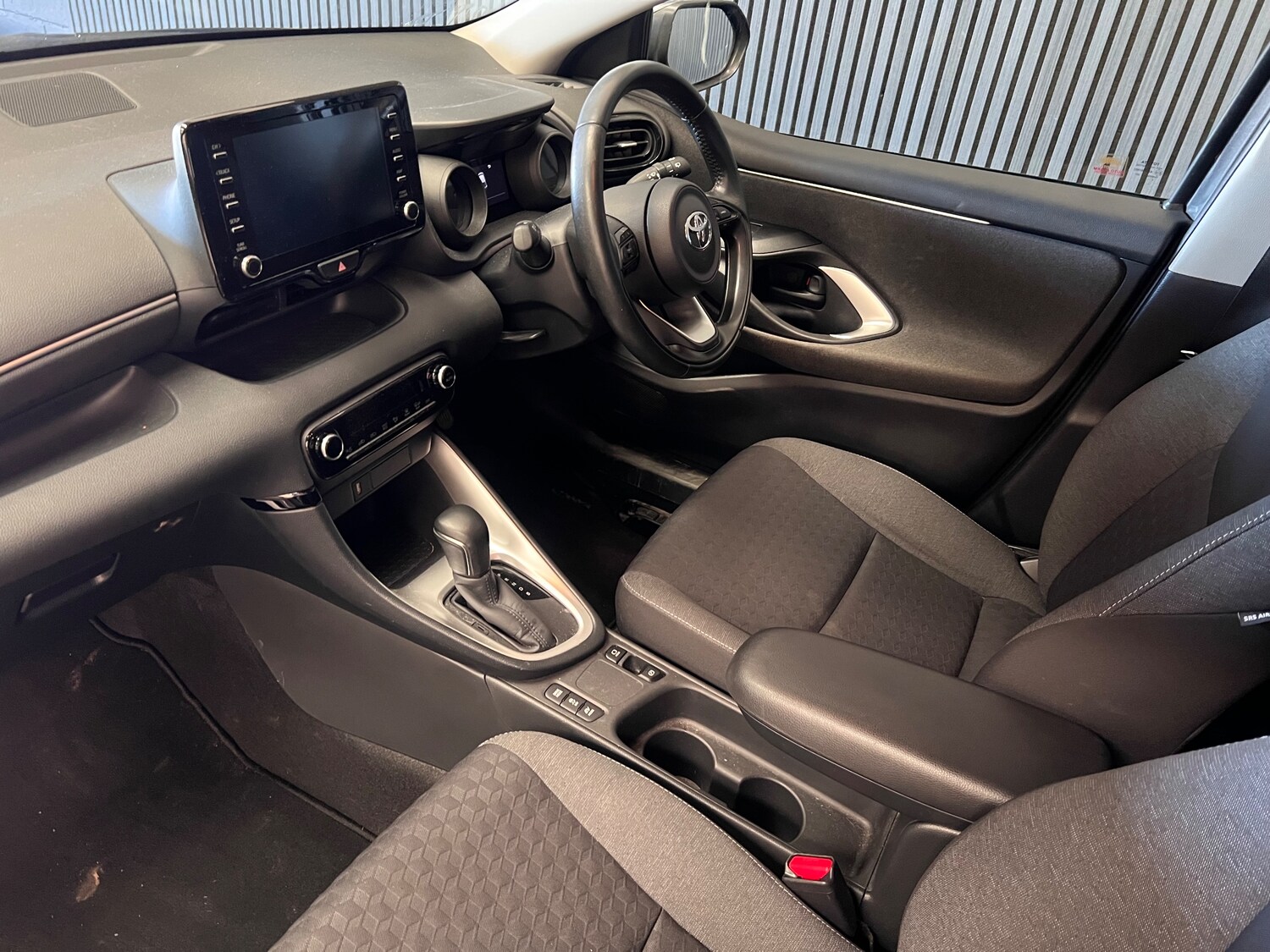 Used Toyota Yaris 2020 for sale - 77919125: Photo 22