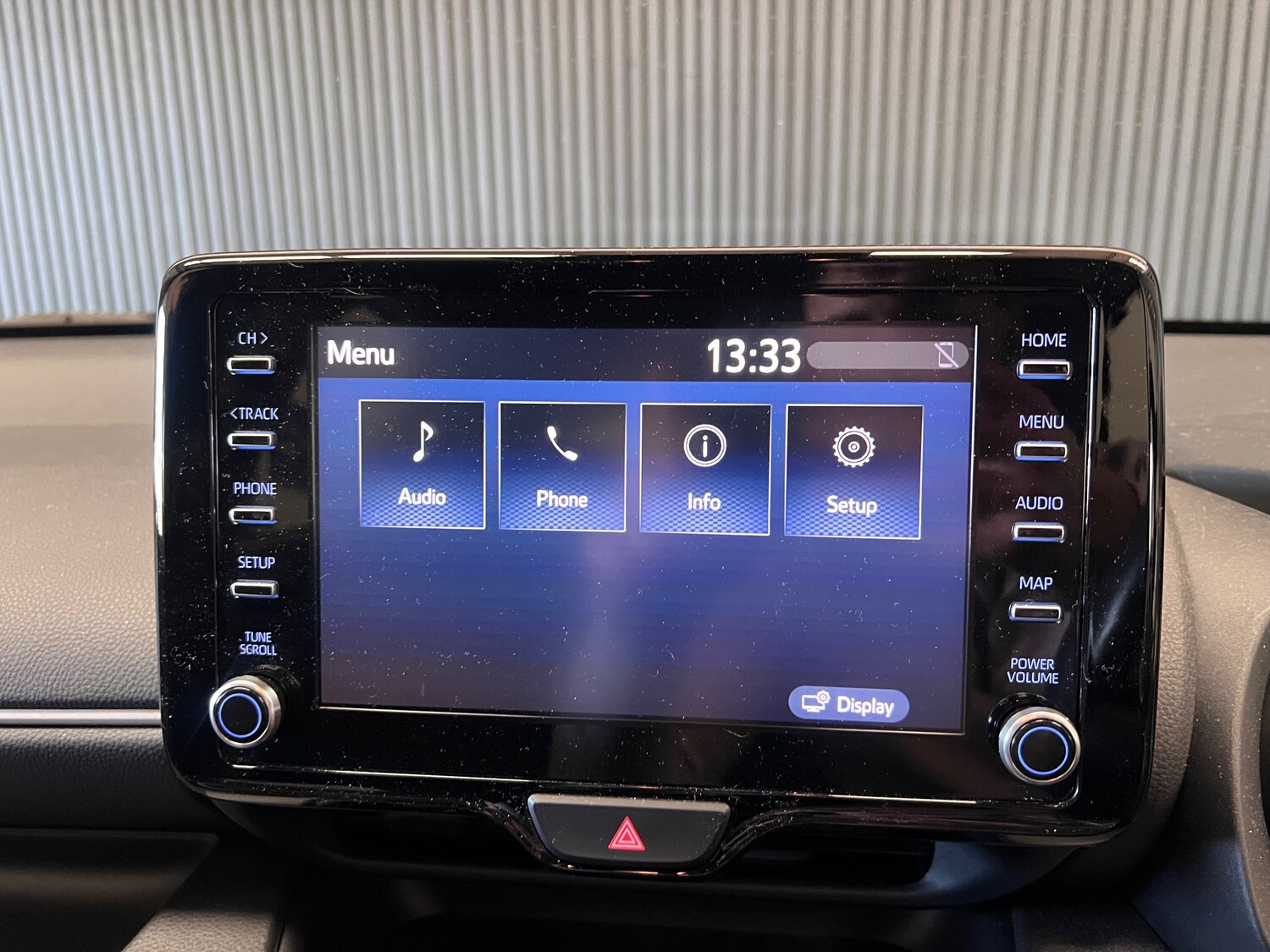 Used Toyota Yaris 2020 for sale - 77919125: Photo 30