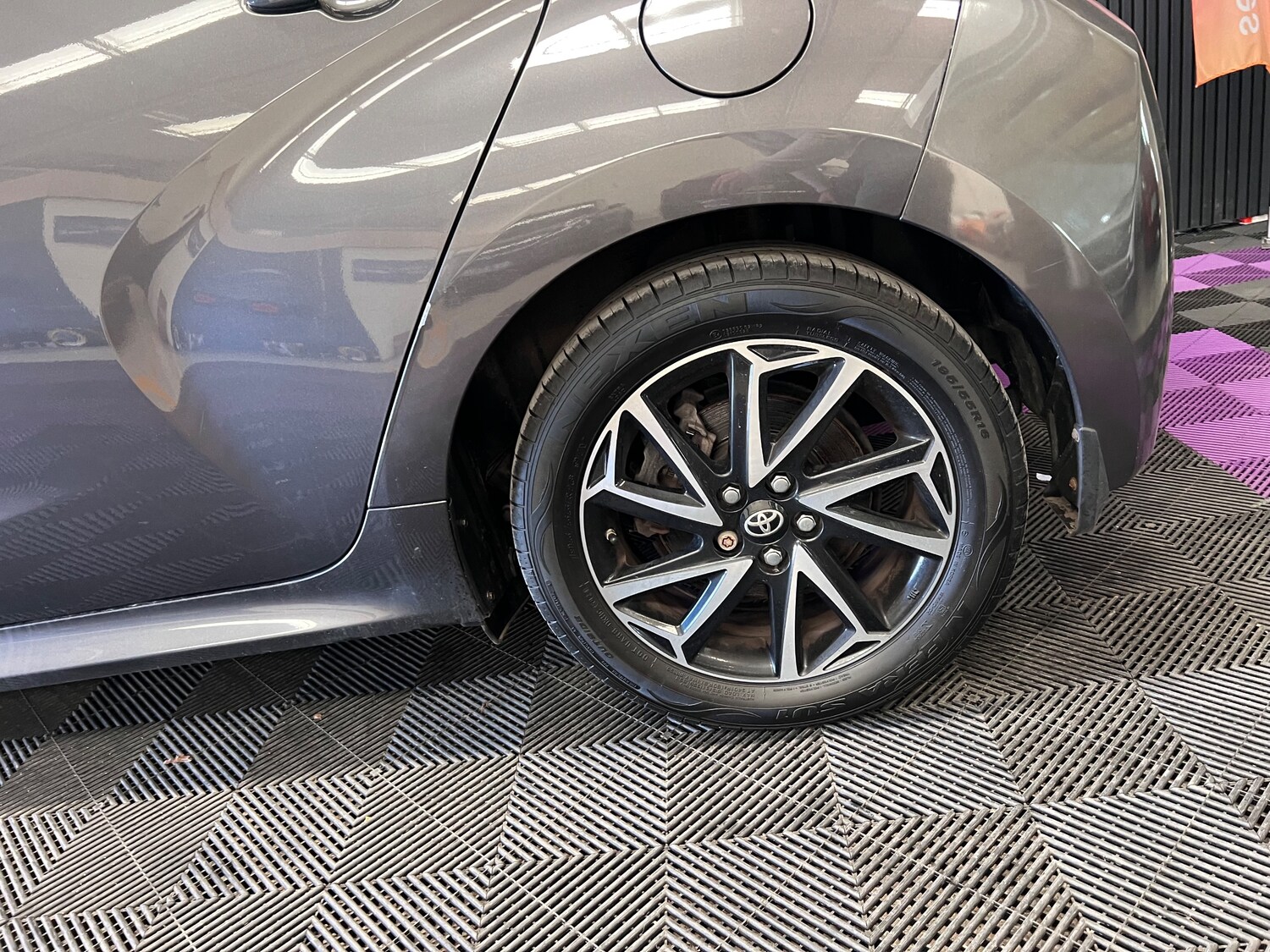 Used Toyota Yaris 2020 for sale - 77919125: Photo 46