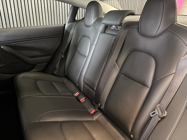 Used Tesla Model 3 2021 for sale - 76198108: Photo 13