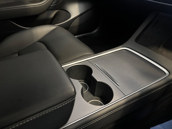 Used Tesla Model 3 2021 for sale - 76198108: Photo 18