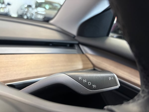 Used Tesla Model 3 2021 for sale - 76198108: Photo 29