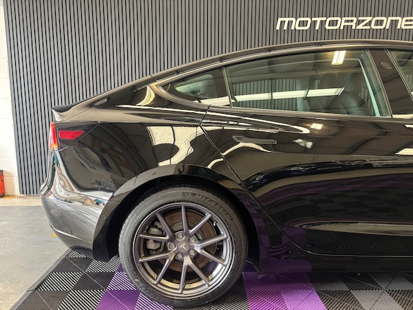 Used Tesla Model 3 2021 for sale - 76198108: Photo 4