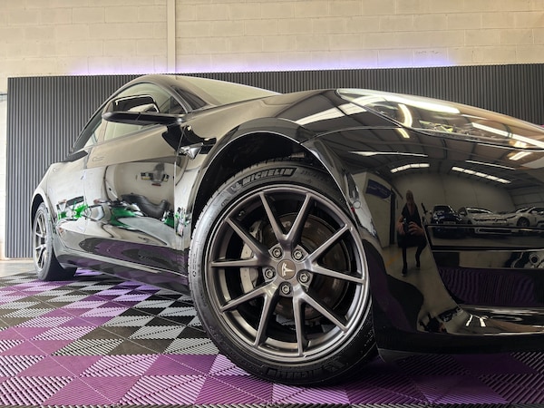 Used Tesla Model 3 2021 for sale - 76198108: Photo 6