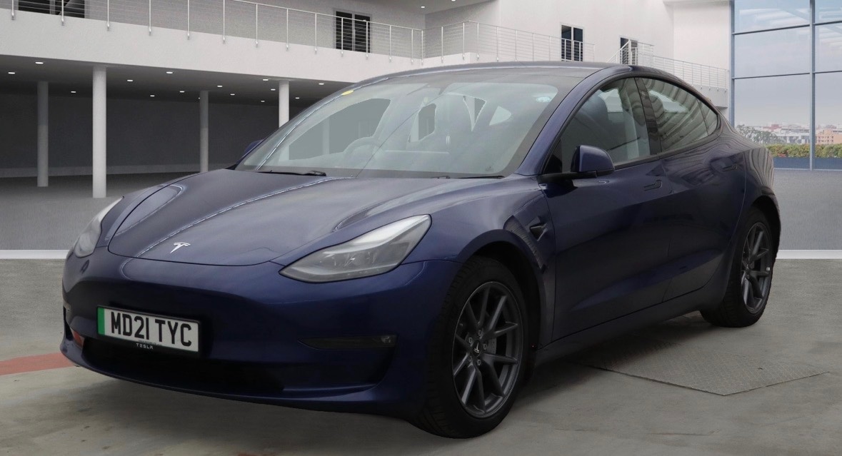 Used Tesla Model 3 2021 for sale - 76563494: Photo 2