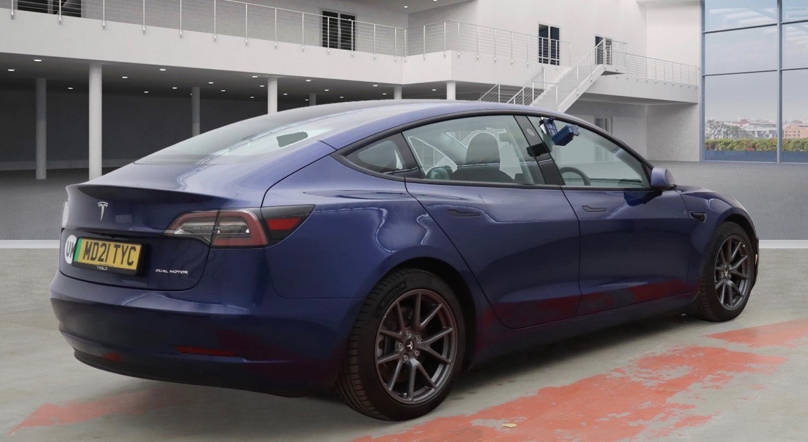 Used Tesla Model 3 2021 for sale - 76563494: Photo 4