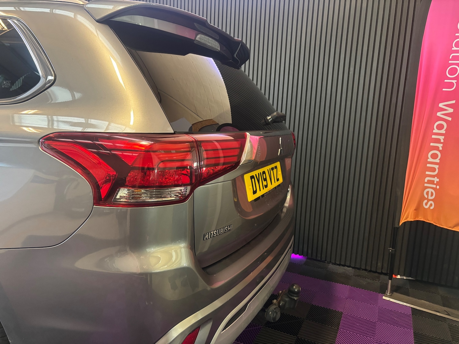 Used Mitsubishi Outlander 2019 for sale - 76875108: Photo 12