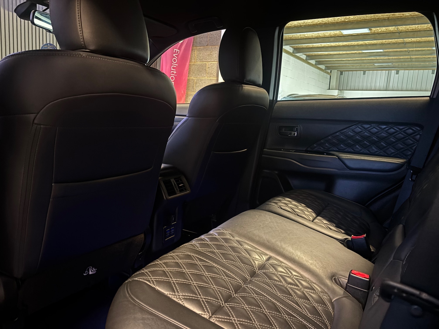 Used Mitsubishi Outlander 2019 for sale - 76875108: Photo 31