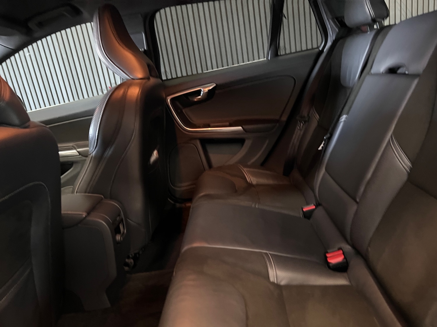 Used Volvo V60 2016 for sale - 77620375: Photo 19