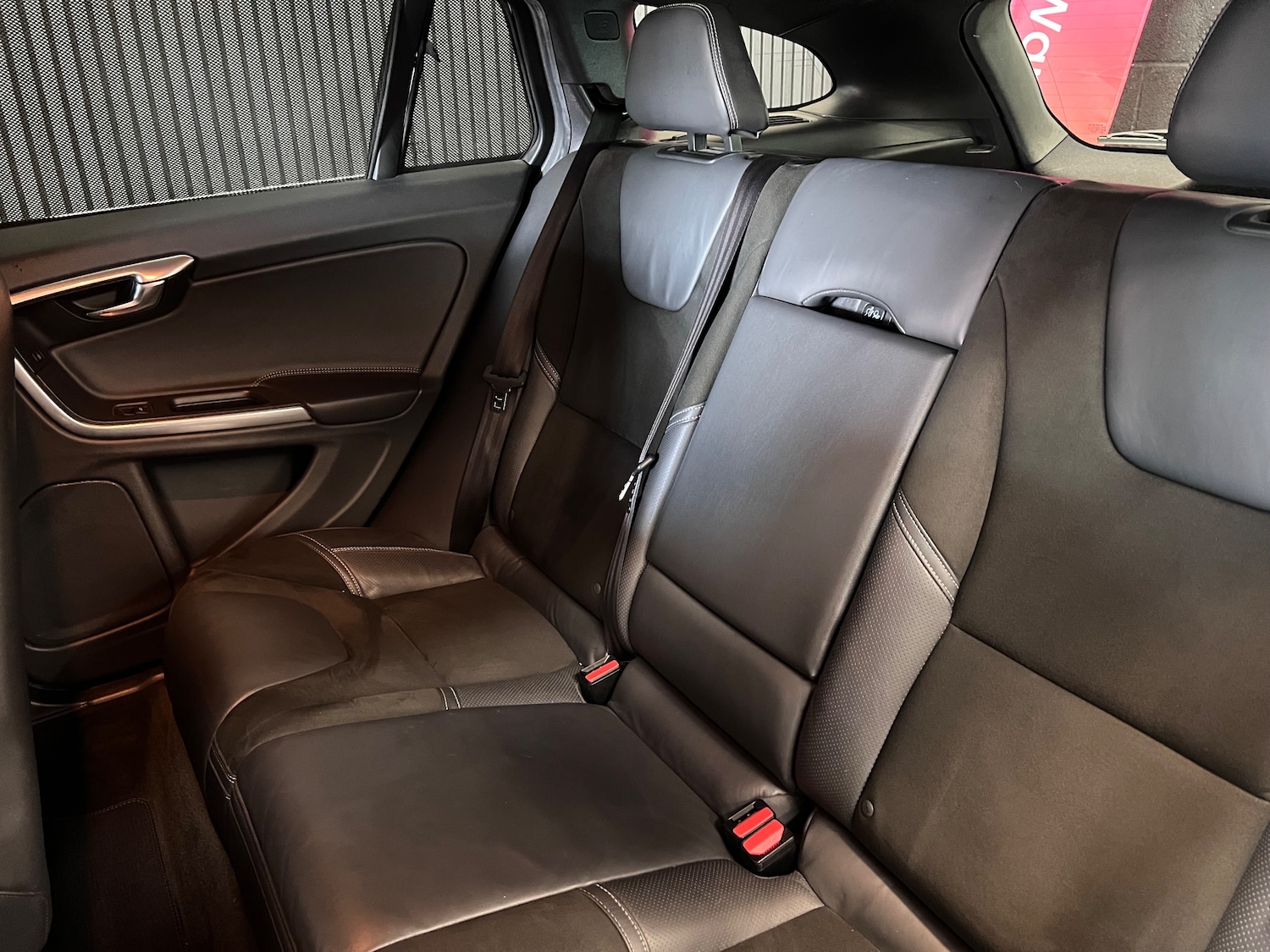 Used Volvo V60 2016 for sale - 77620375: Photo 20