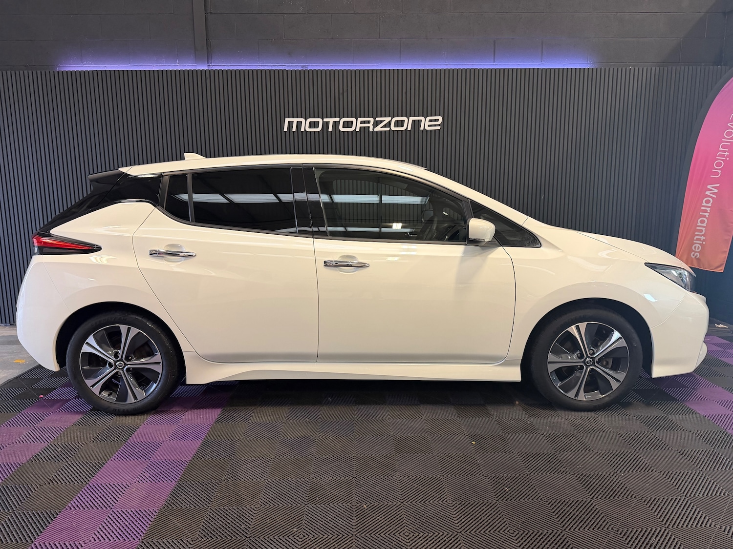 Used Nissan Leaf 2022 for sale - 77849130: Photo 12