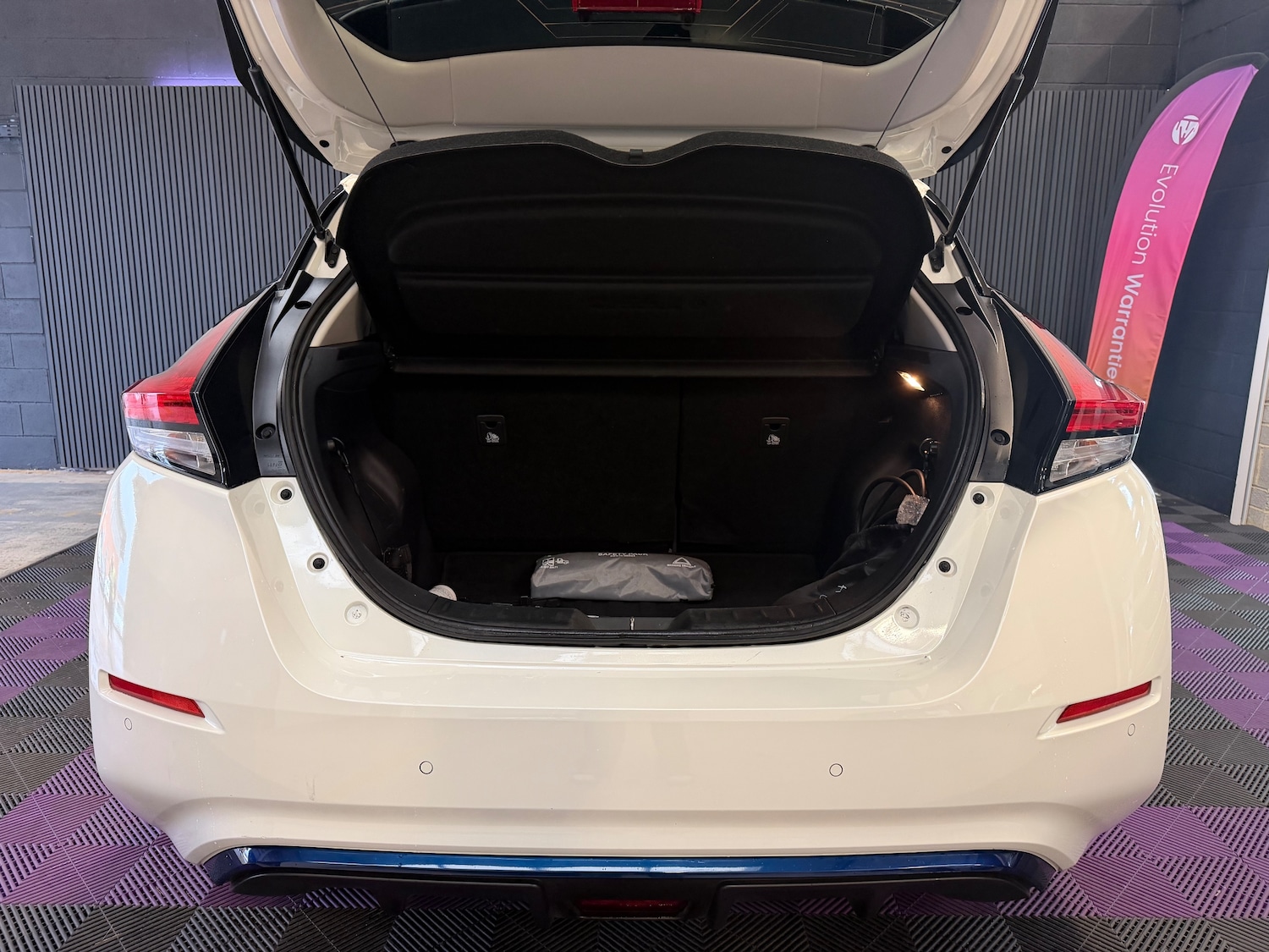 Used Nissan Leaf 2022 for sale - 77849130: Photo 37